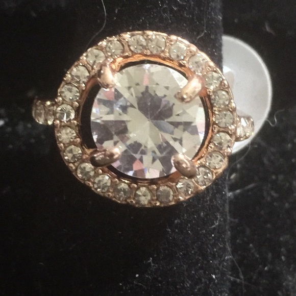 Rings Size 6 - Picture 3 of 7